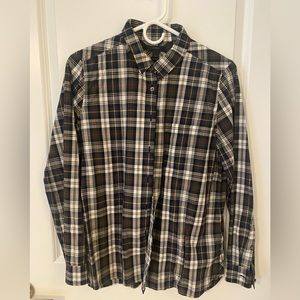 JCrew Women’s Plaid Button Down; Perfect for layering!